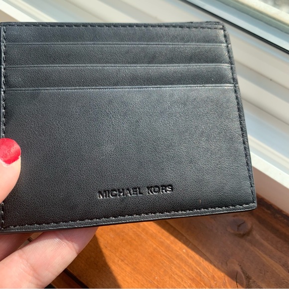 Michael Kors MK Black and Gray Monogrammed Men’s Wallet - Picture 4 of 6